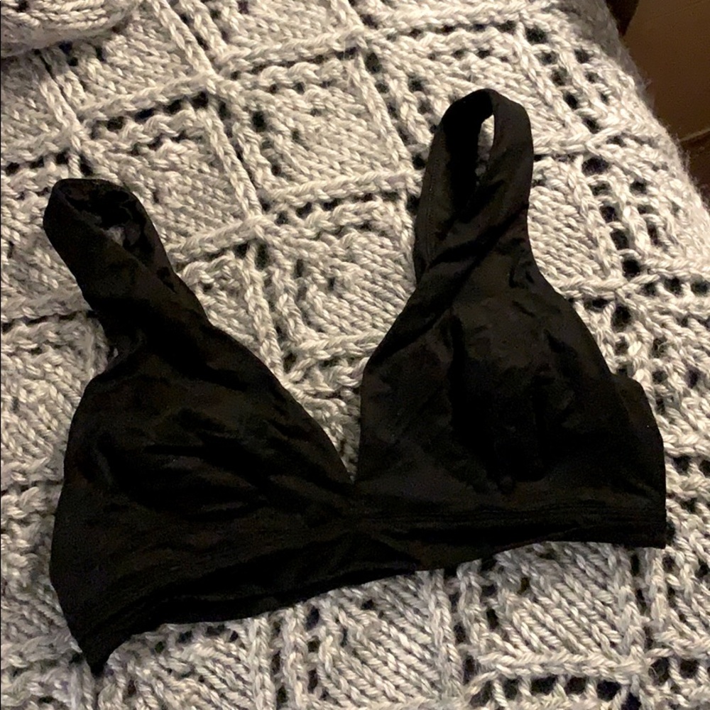 VICTORIA’S SECRET Black Lounge Bra